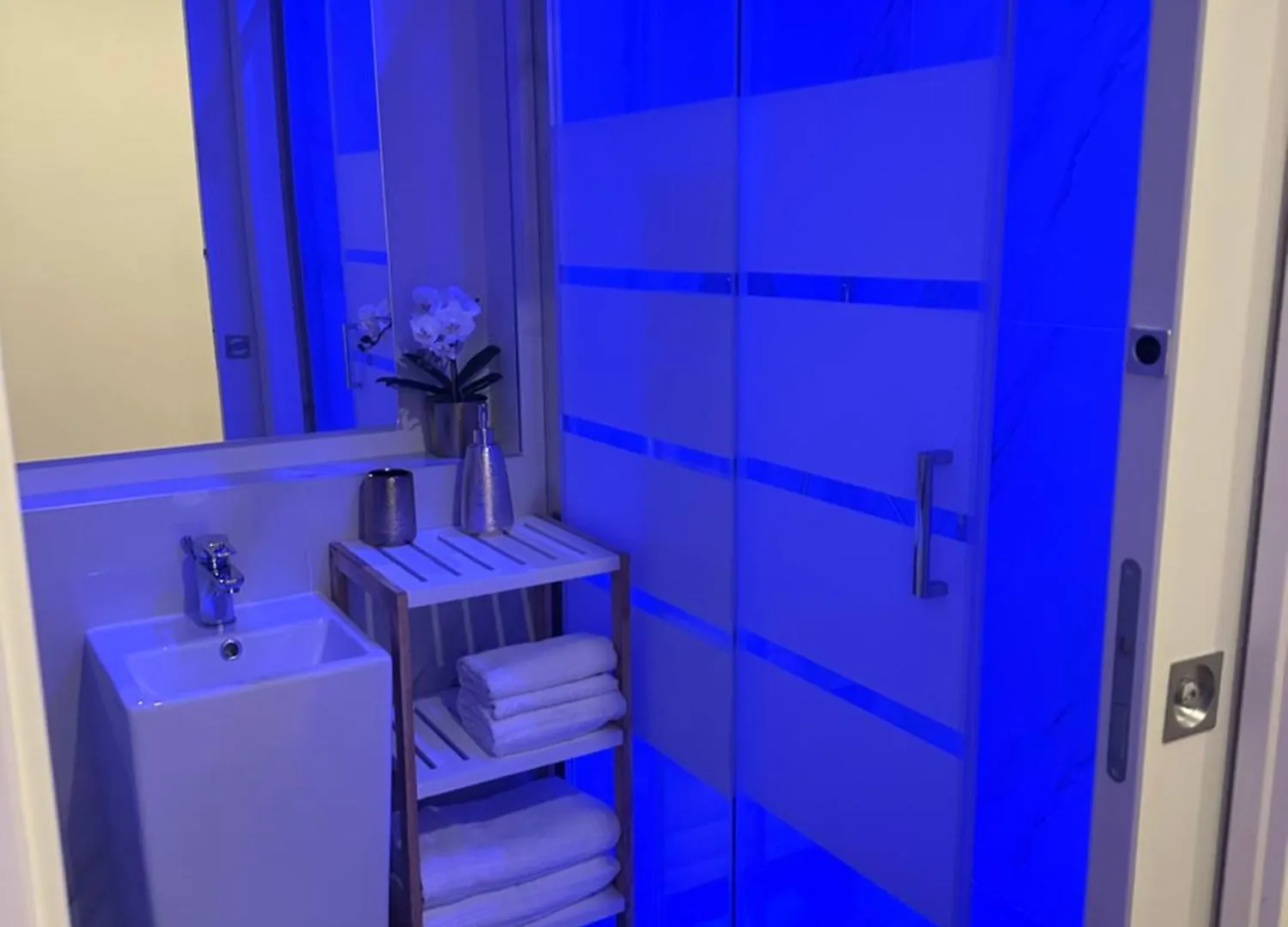 Attractive Room - 6 米兰